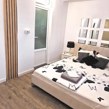 Vecino Del Mar 康斯坦察